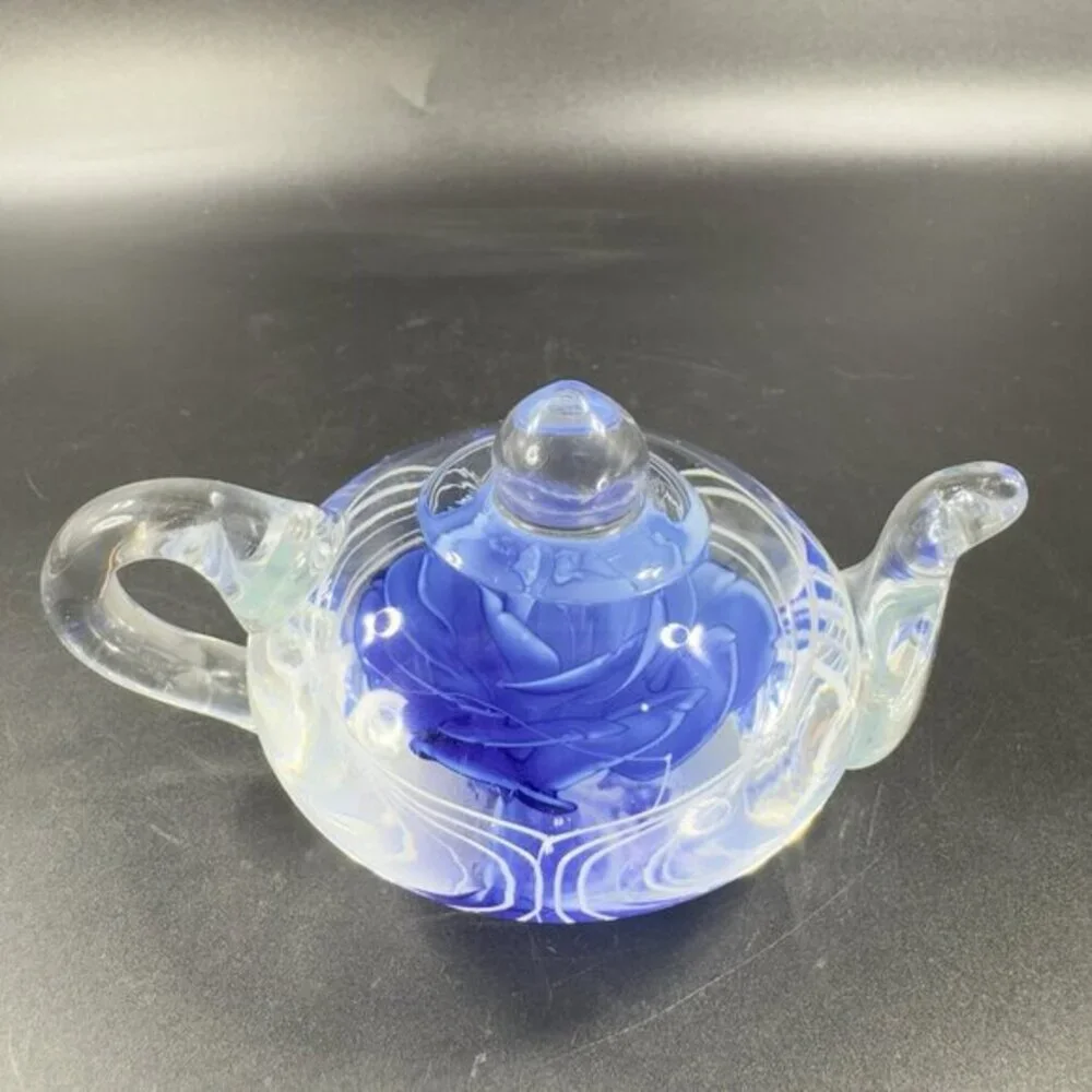 Dynasty Gallery Glass Teapot Carafe Jug Blue With White‎ Swirls Paperweight VTG